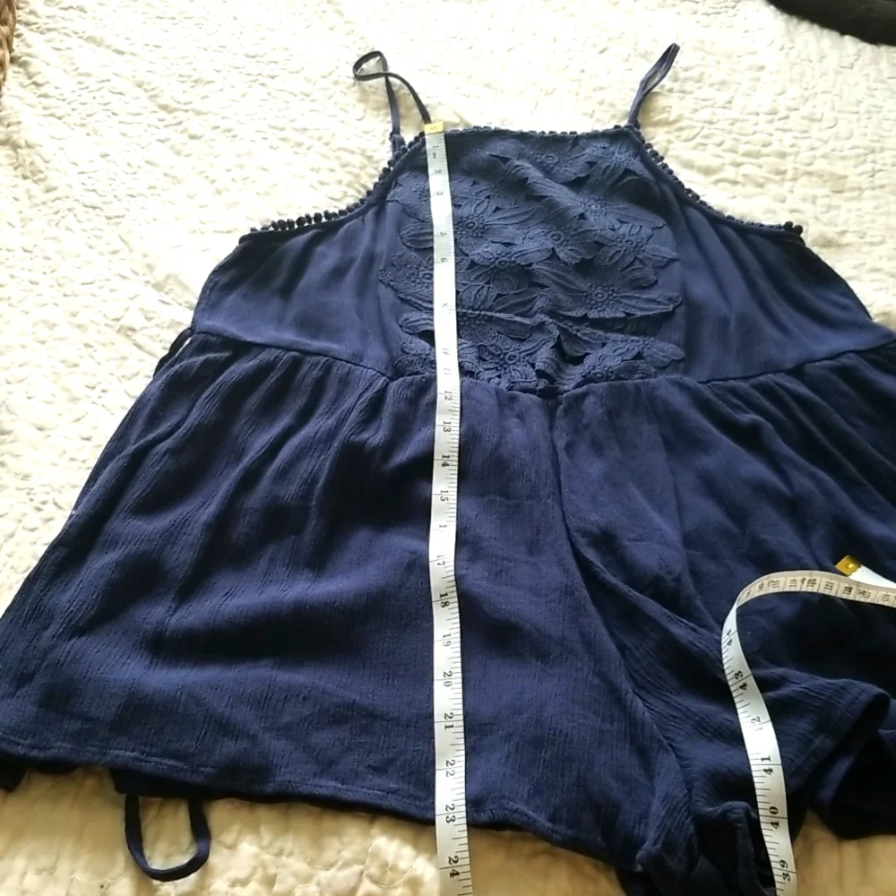DONATED Coco + Jaimeson Navy Blue Floral Embroidered Romper DONATING 3/19 - Picture 10 of 10